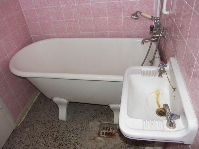 Wohnungssanierung Bad Foto 3